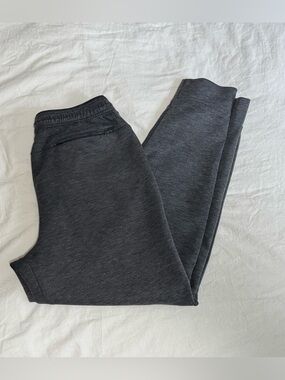 Men’s Charcoal Gray Joggers with 3 Zip Pockets
